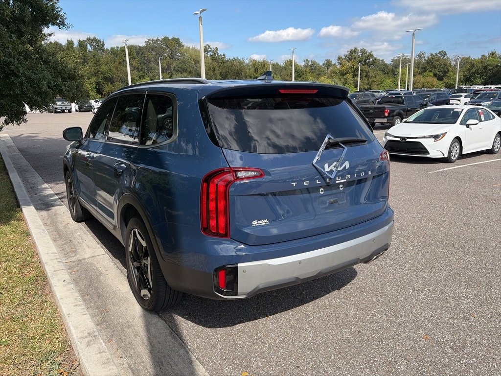 Used 2024 Kia Telluride S SUV