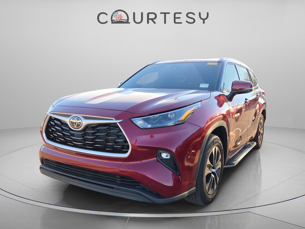 Certified 2022 Toyota Highlander XLE SUV