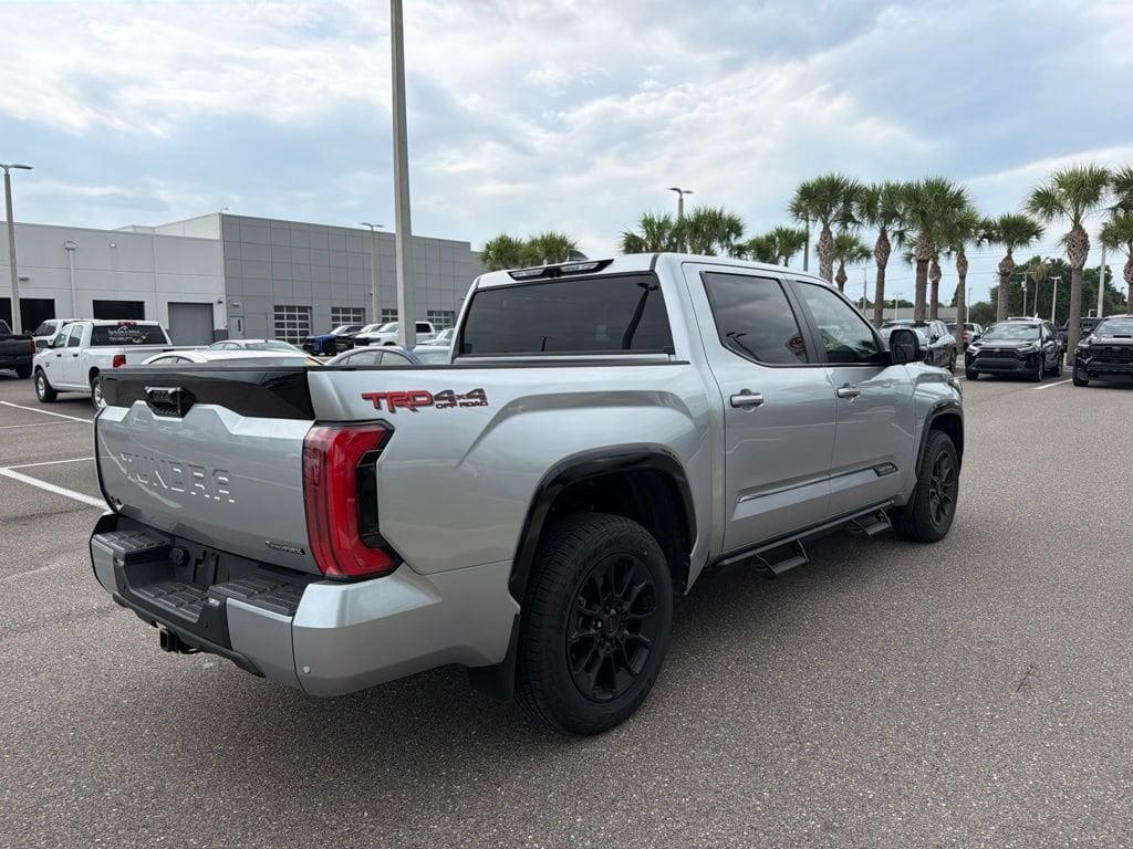 2025 Toyota Tundra Platinum - Photo 31