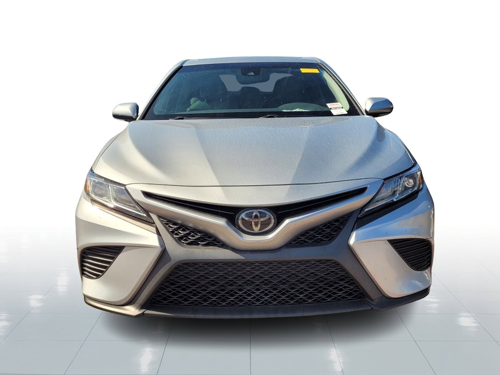 Used 2018 Toyota Camry L Sedan