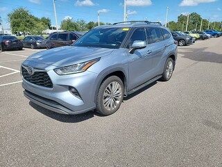 2024 Toyota Highlander Platinum SUV