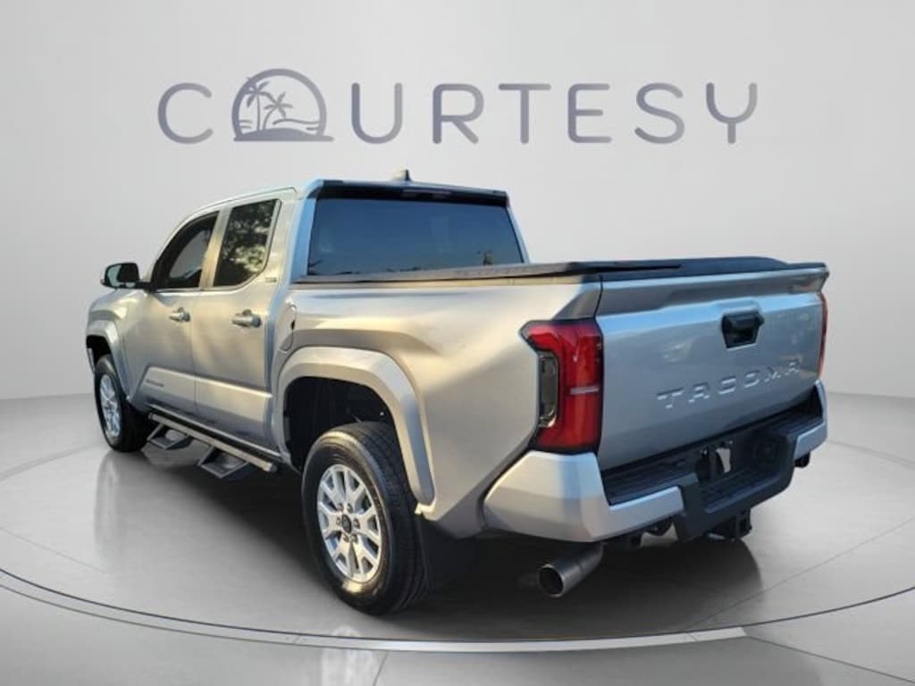 Used 2024 Toyota Tacoma SR5 Truck Double Cab