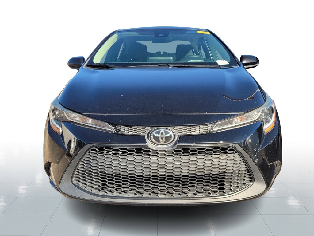 Used 2021 Toyota Corolla LE Sedan