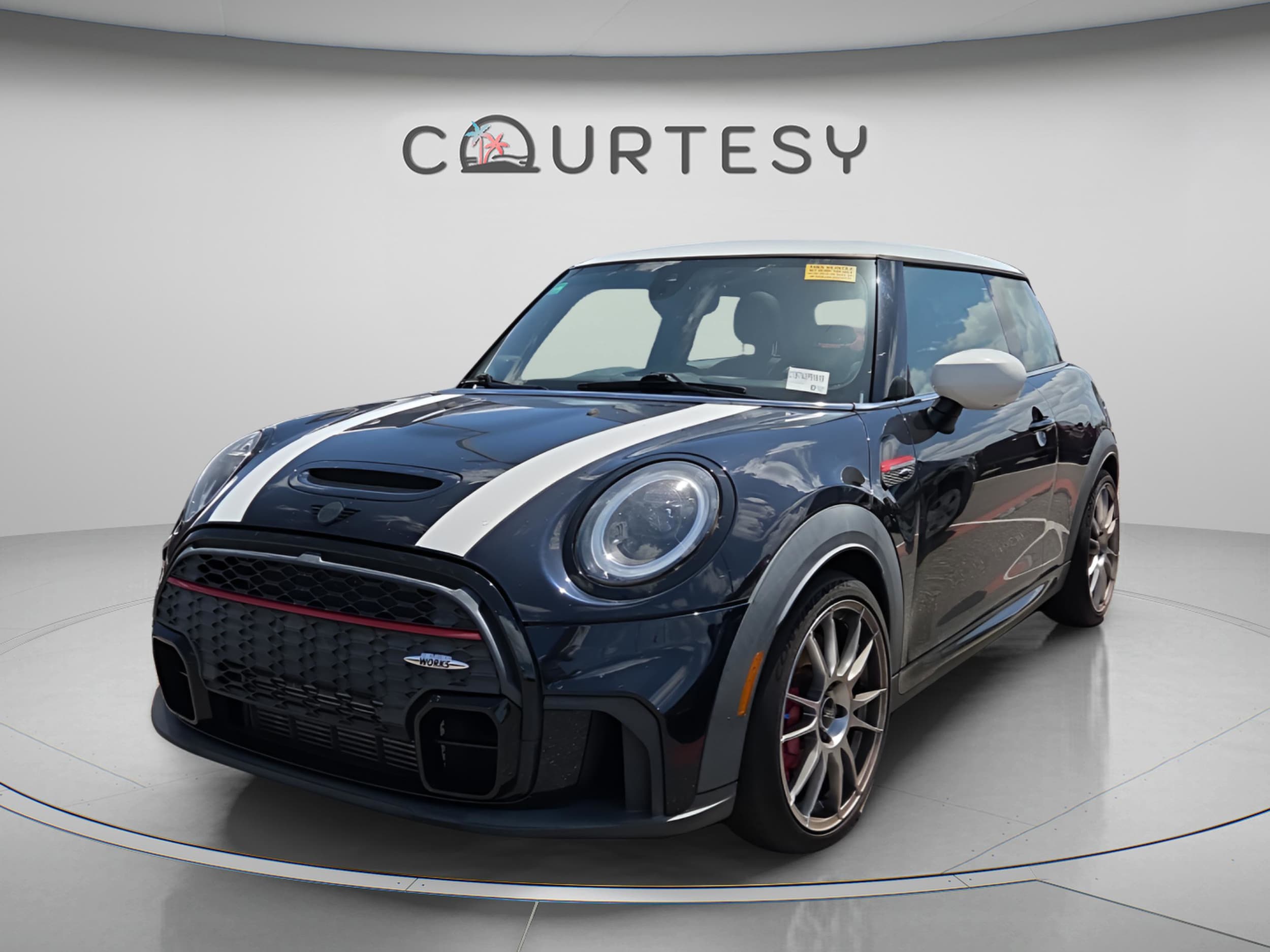 2022 MINI Hardtop John Cooper Works's photo