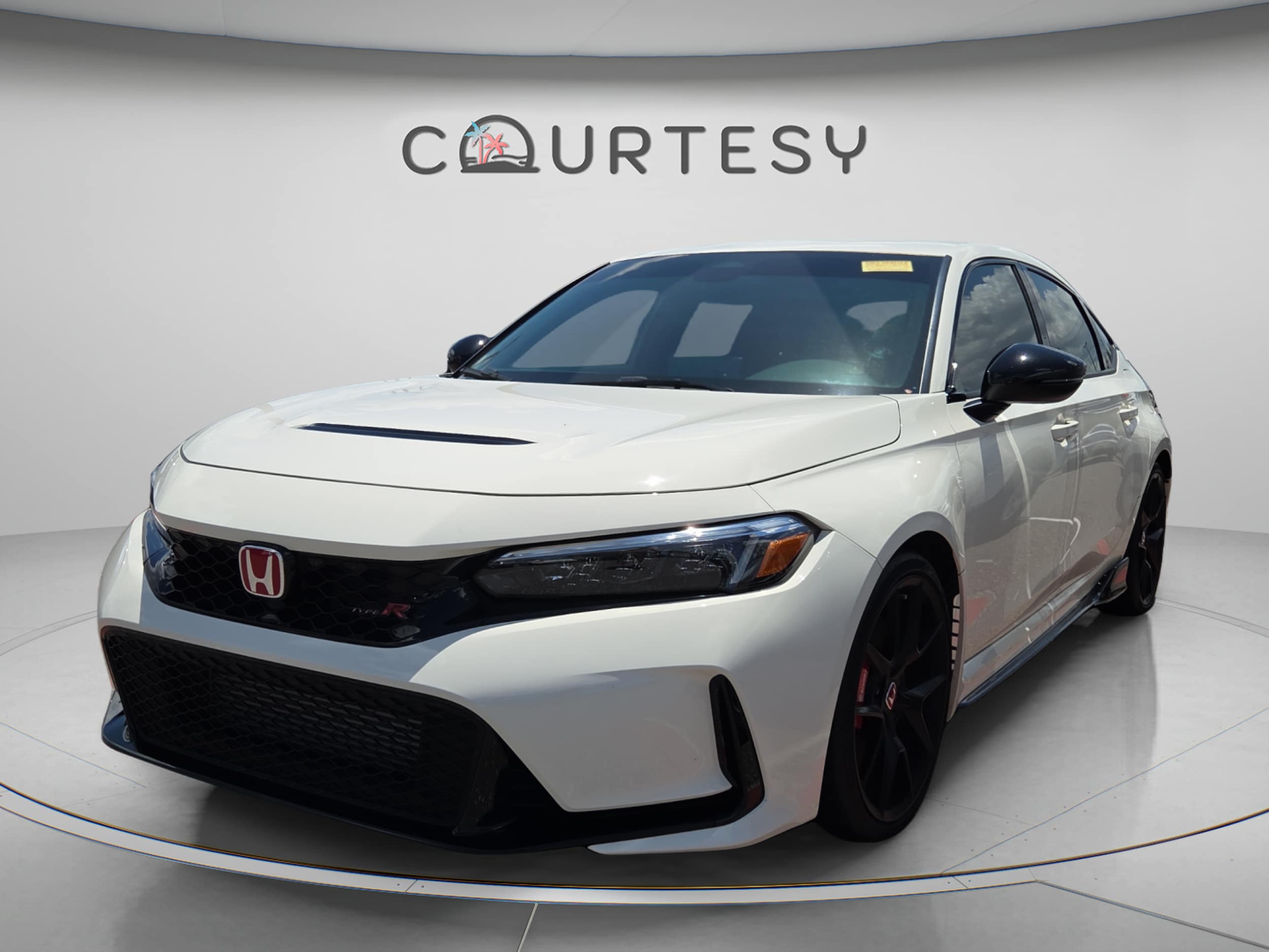 2024 Honda Civic Type-R's photo