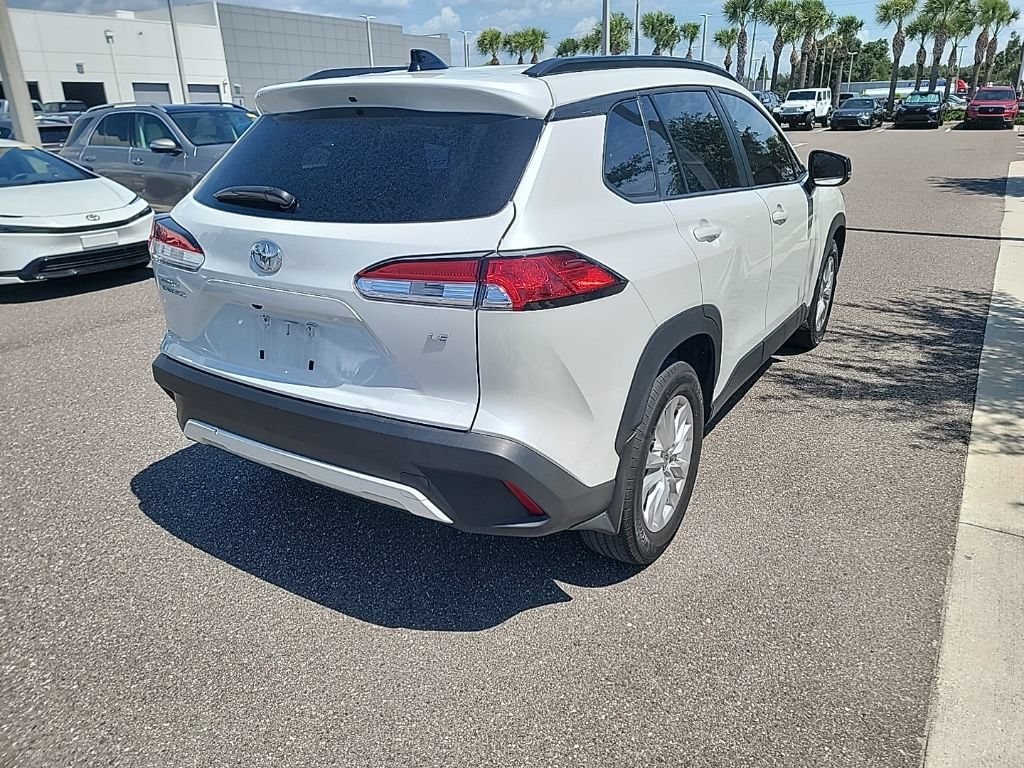 Used 2025 Toyota Corolla Cross LE SUV