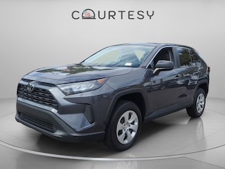 2022 Toyota RAV4 LE SUV