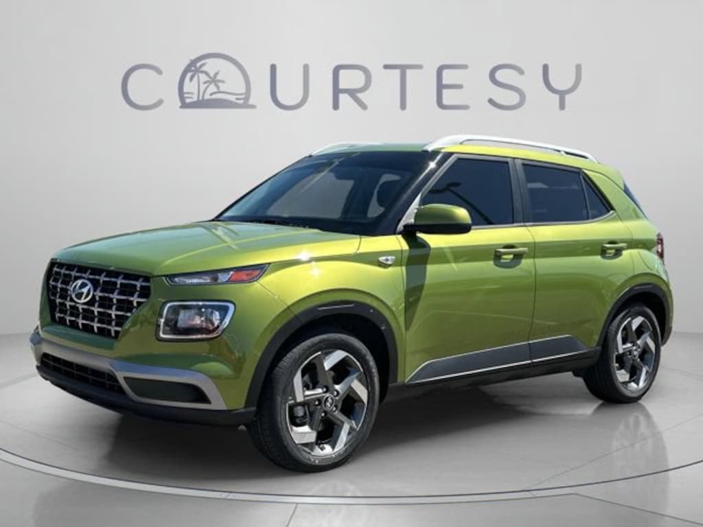 Used 2023 Hyundai Venue SEL SUV