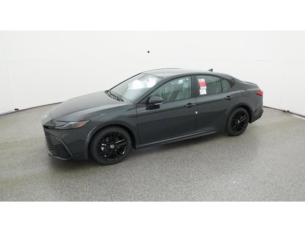 2026 Toyota Camry SE photo 2