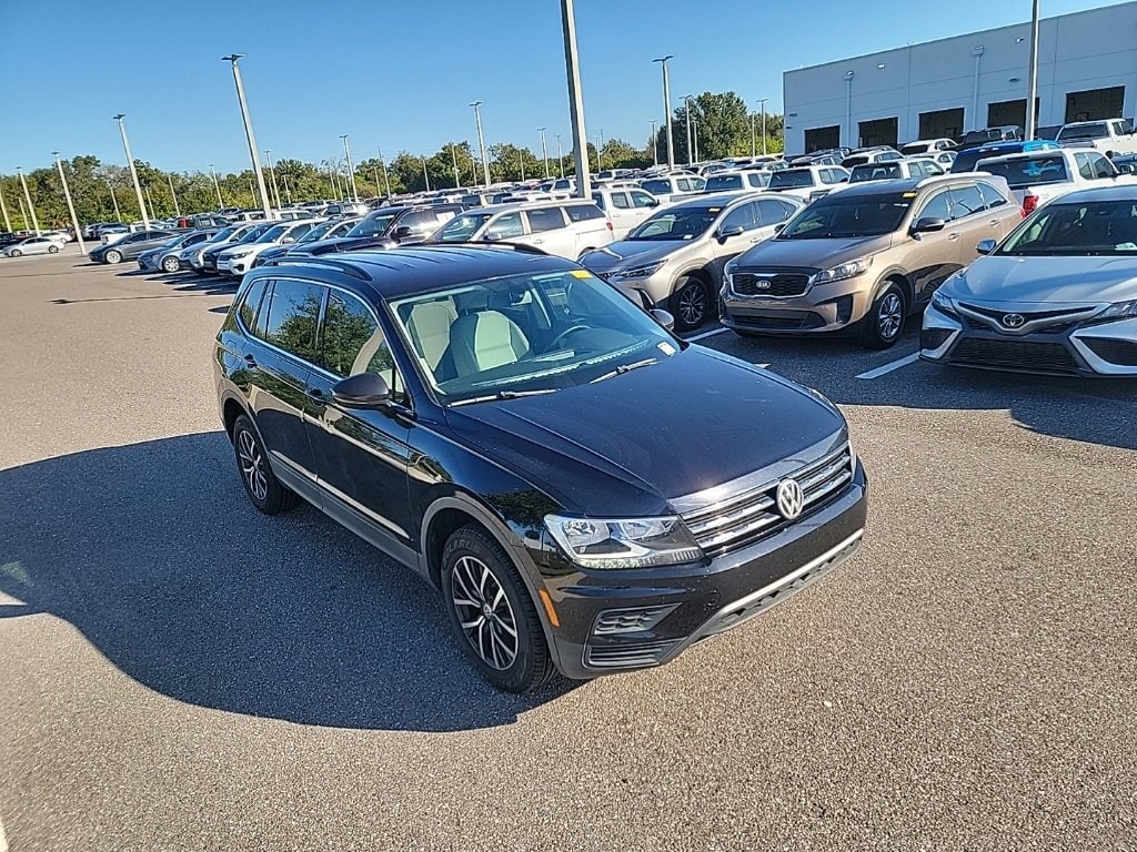 Used 2019 Volkswagen Tiguan SE SUV