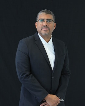 Staff member Ismael Perdomo De Soto from ID_4e00f98019f4