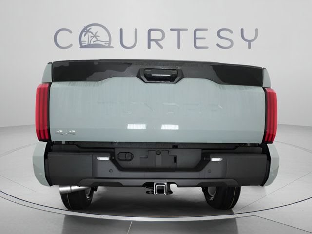 2025 Toyota Tundra SR5 - Photo 10