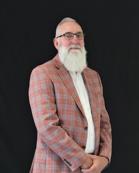 Staff member Daniel Violette from ID_912eb8c3fbb7