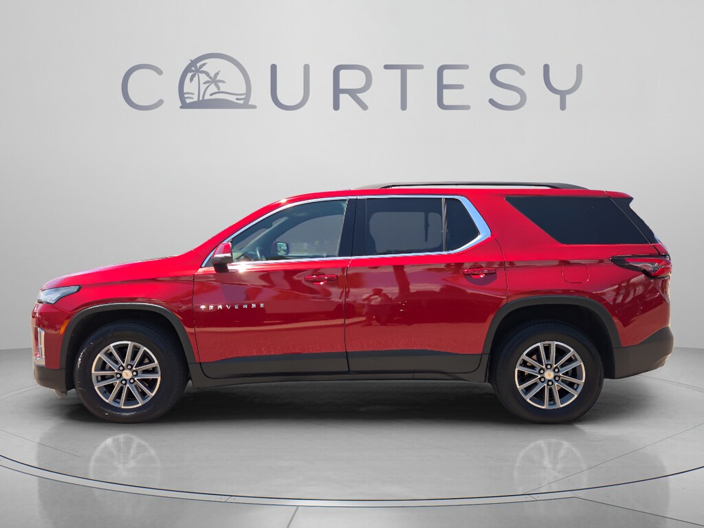 Used 2023 Chevrolet Traverse LT Leather SUV