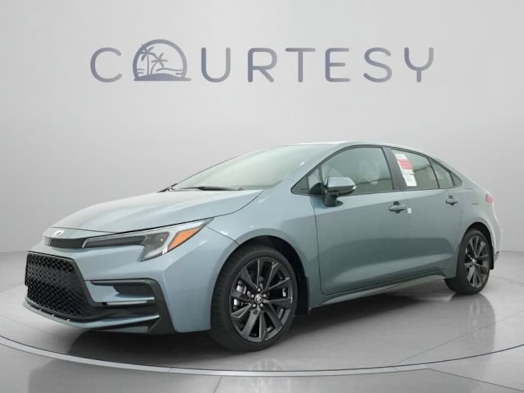 Used 2026 Toyota Corolla SE Sedan