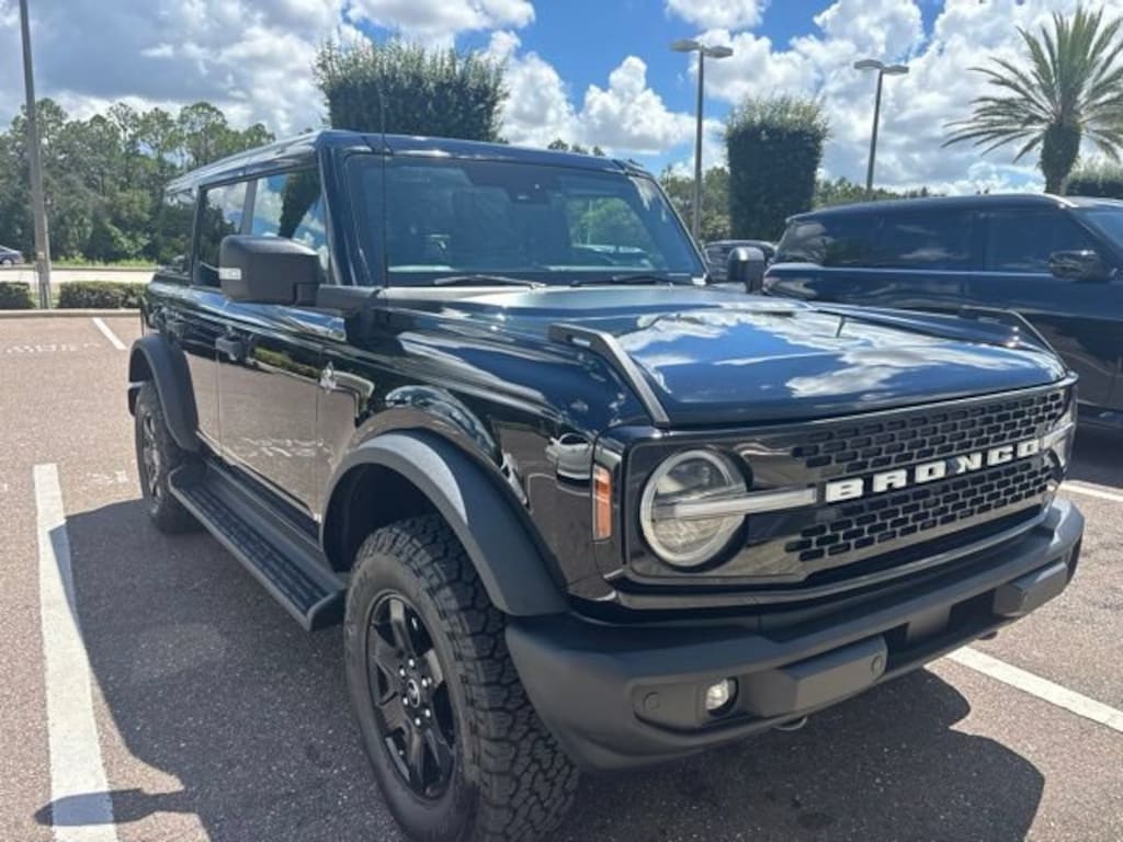 Used 2025 Ford Bronco Outer Banks SUV