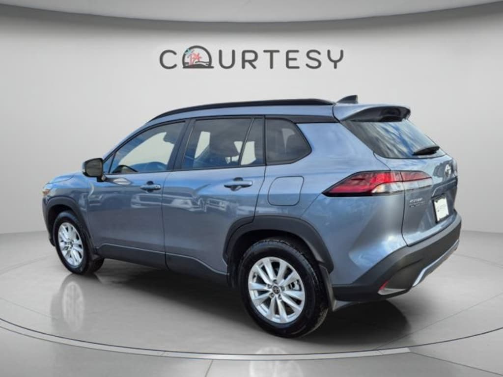 Used 2026 Toyota Corolla Cross LE SUV