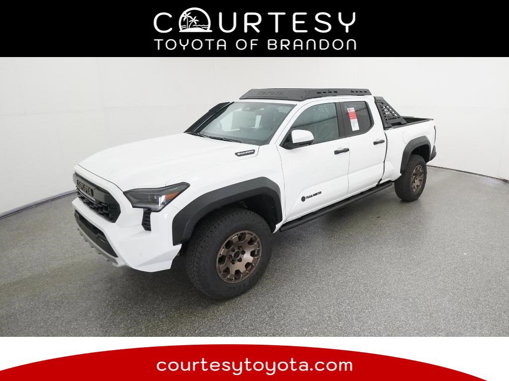 2025 Toyota Tacoma Trailhunter's photo