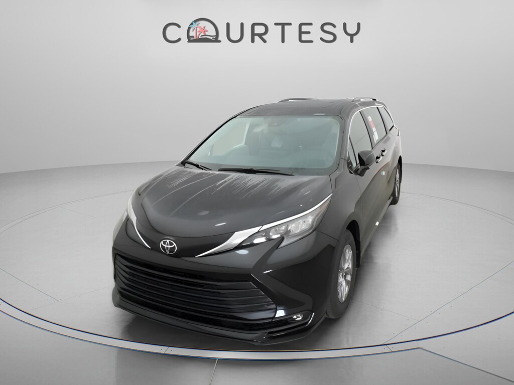 New 2026 Toyota Sienna XLE Van Passenger Van