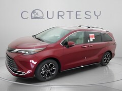 2026 Toyota Sienna Platinum Van Passenger Van