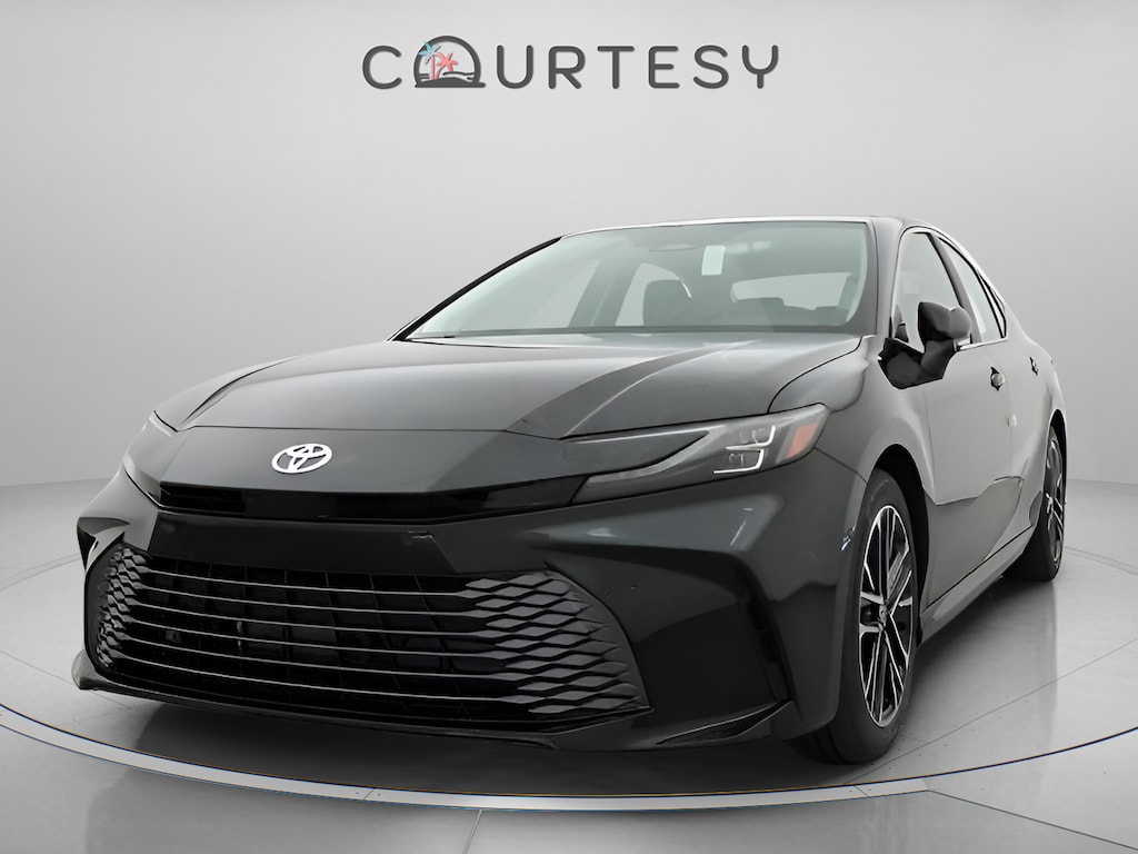Used 2025 Toyota Camry XLE Sedan
