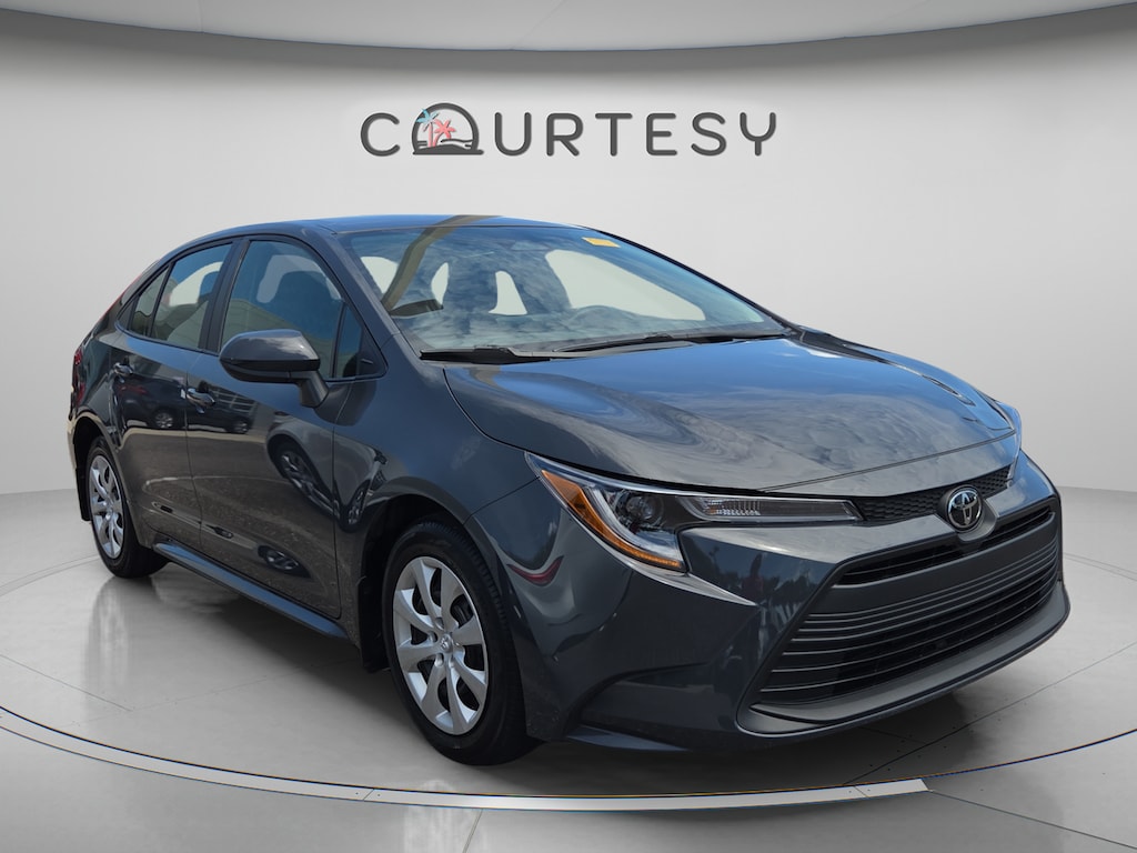 Certified 2025 Toyota Corolla LE Sedan