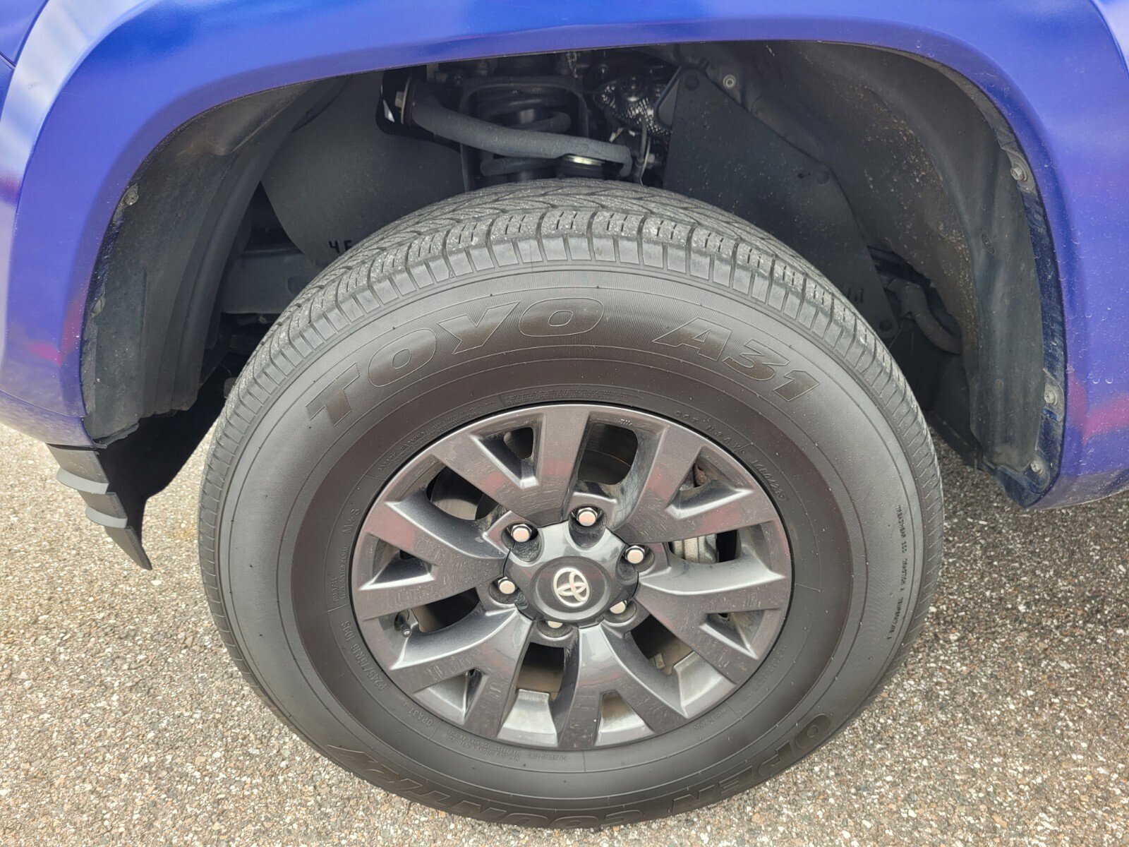 2023 Toyota Tacoma SR5 V6 Double Cab photo 3