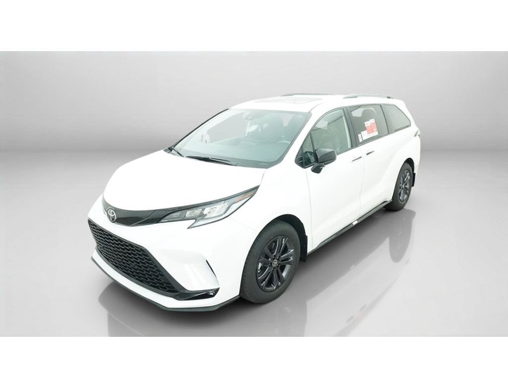 2026 Toyota Sienna XSE Van Passenger Van