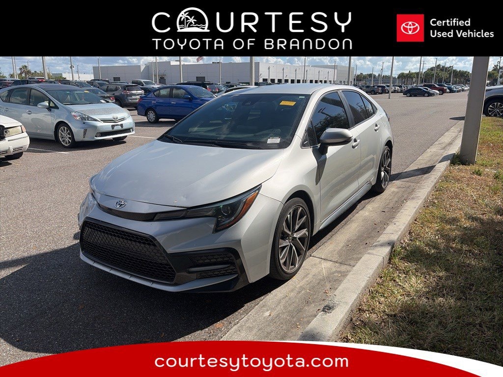 Used 2022 Toyota Corolla SE Sedan