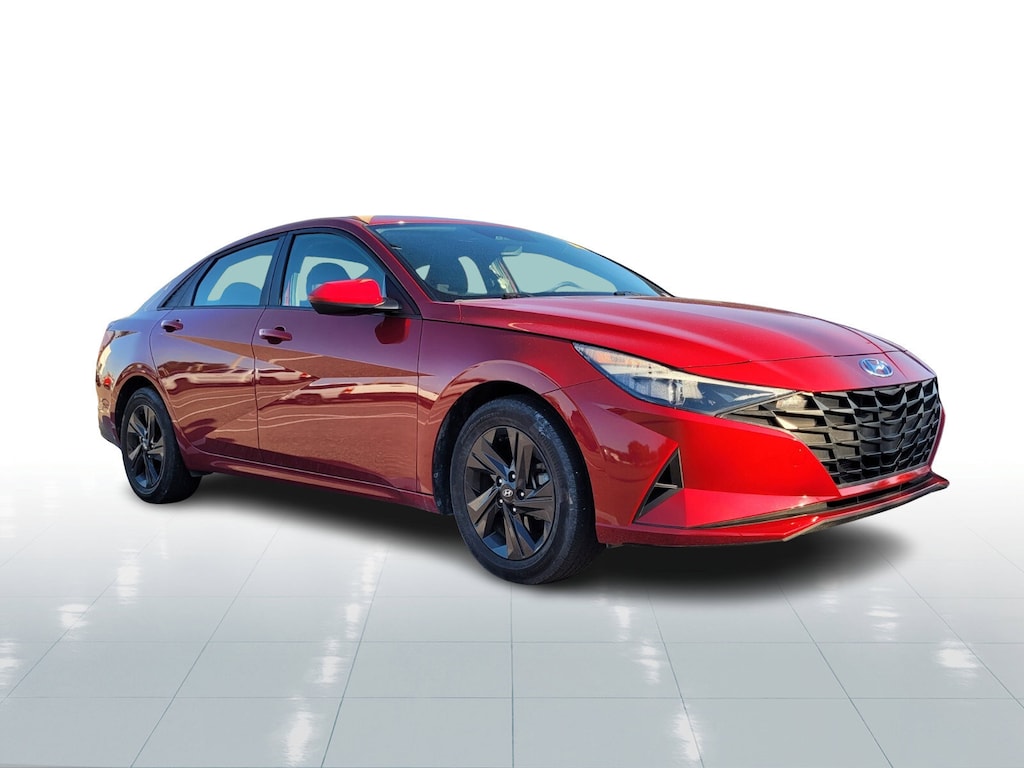 Used 2023 Hyundai Elantra SEL Sedan