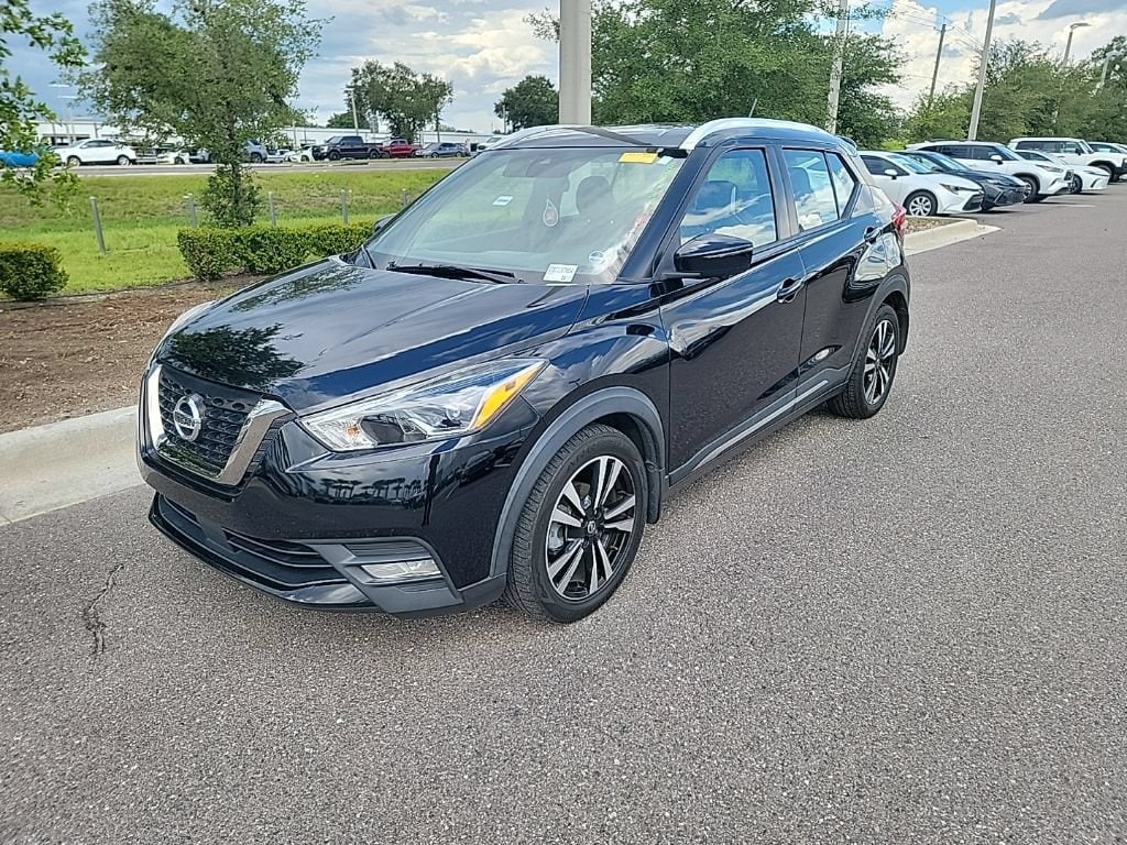 Used 2020 Nissan Kicks SR SUV