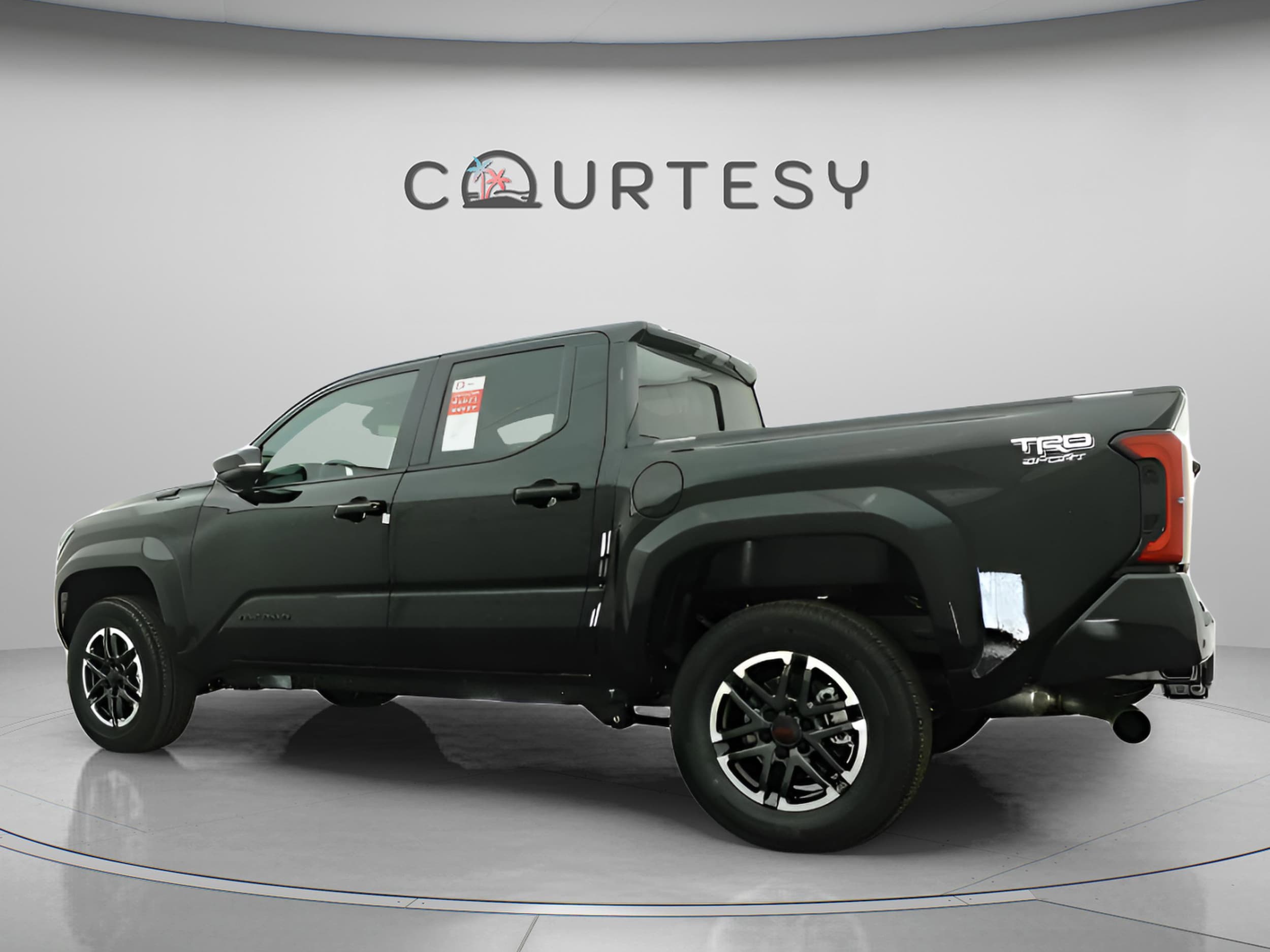 2026 Toyota Tacoma TRD Sport - Photo 6