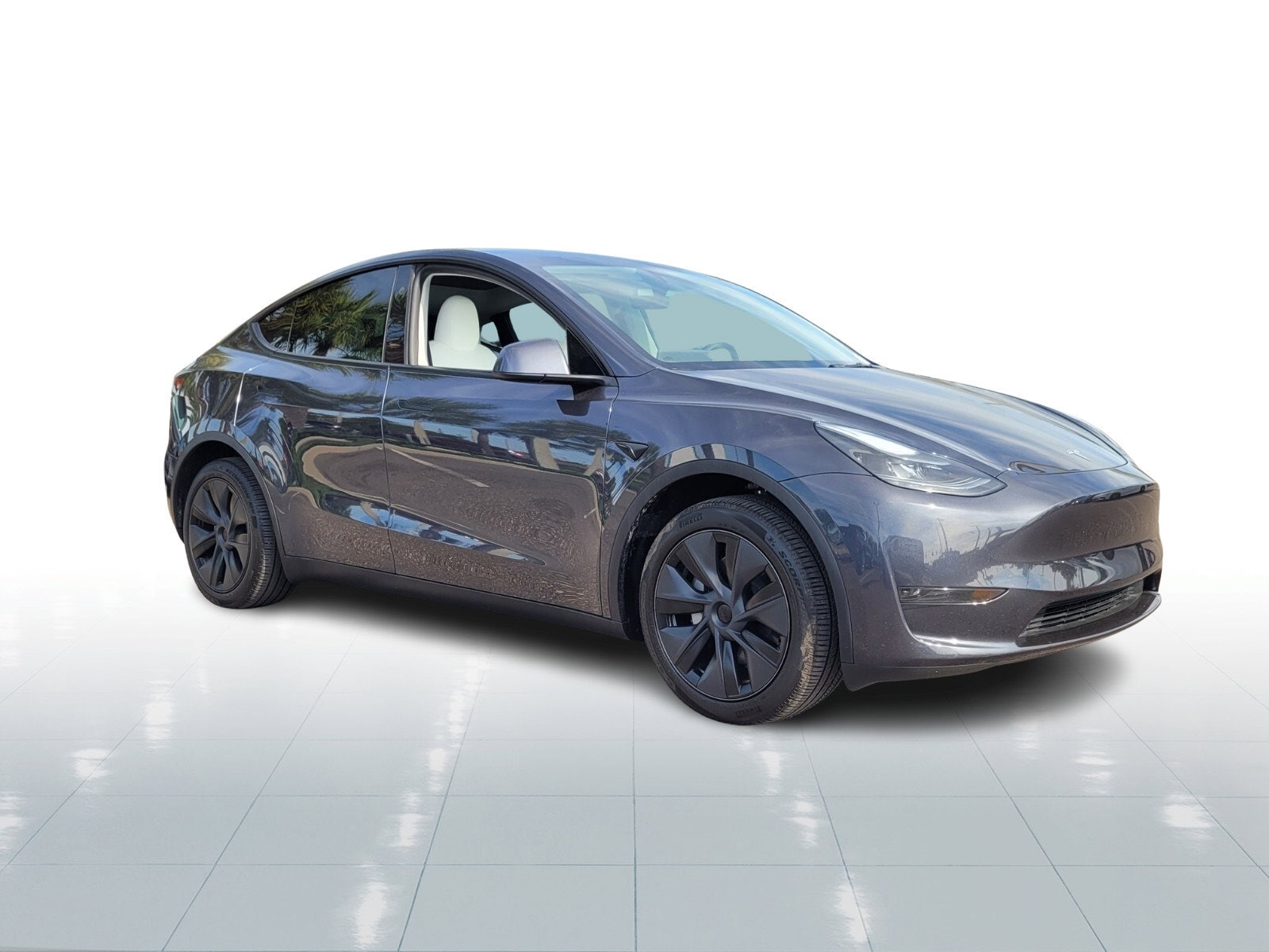 2024 Tesla Model Y Long Range's photo