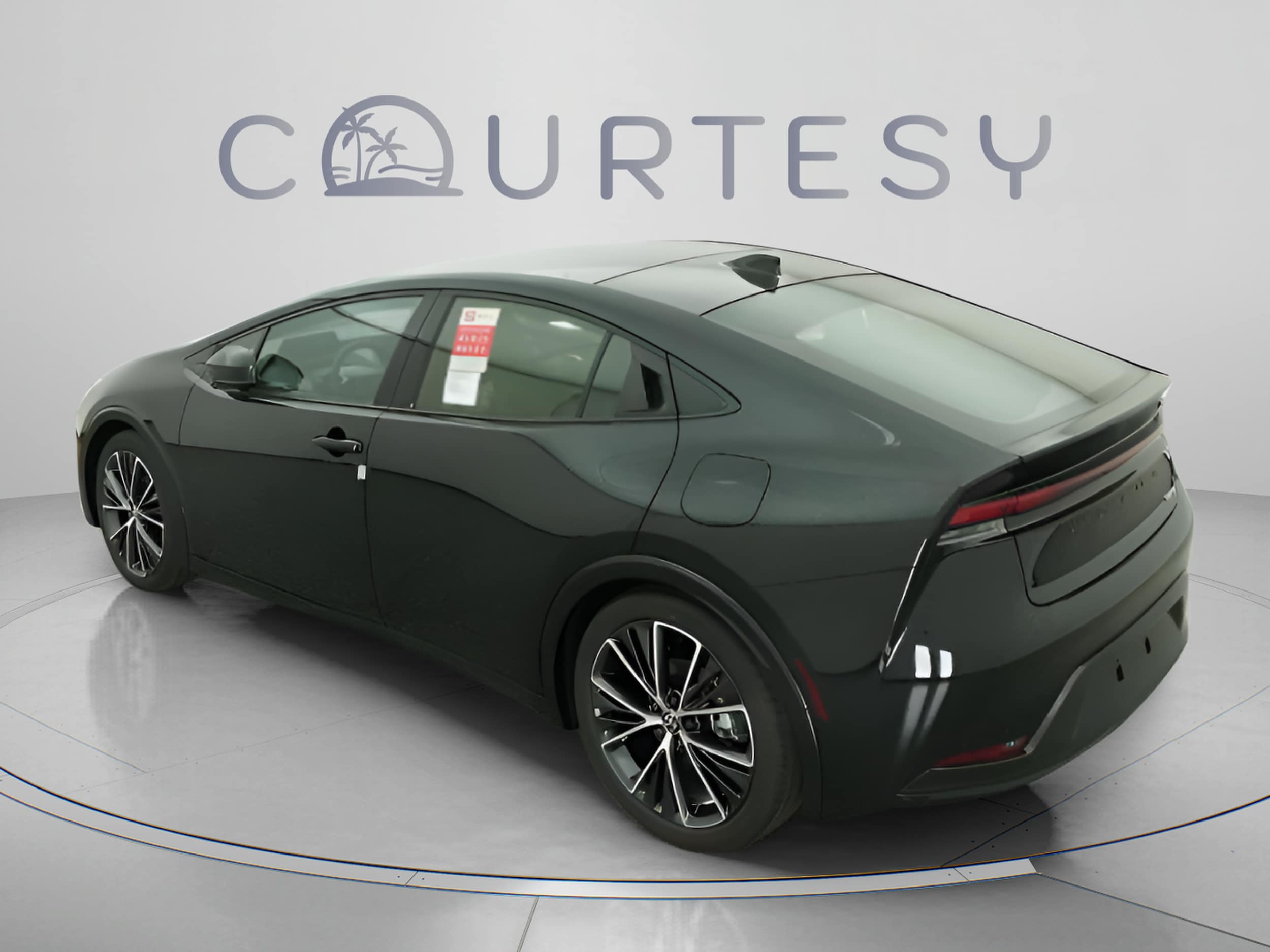 2026 Toyota Prius Limited - Photo 11