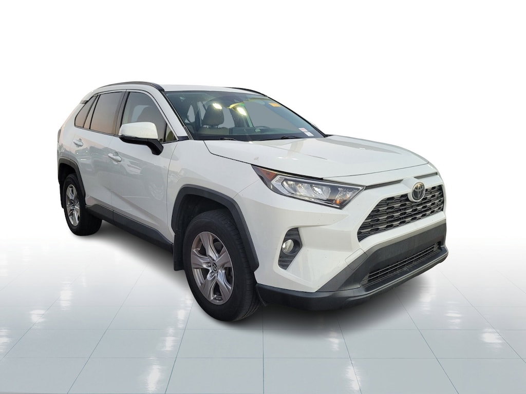 Used 2019 Toyota RAV4 XLE SUV
