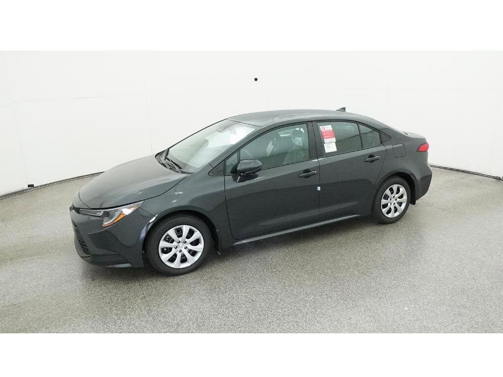 2026 Toyota Corolla LE photo 2