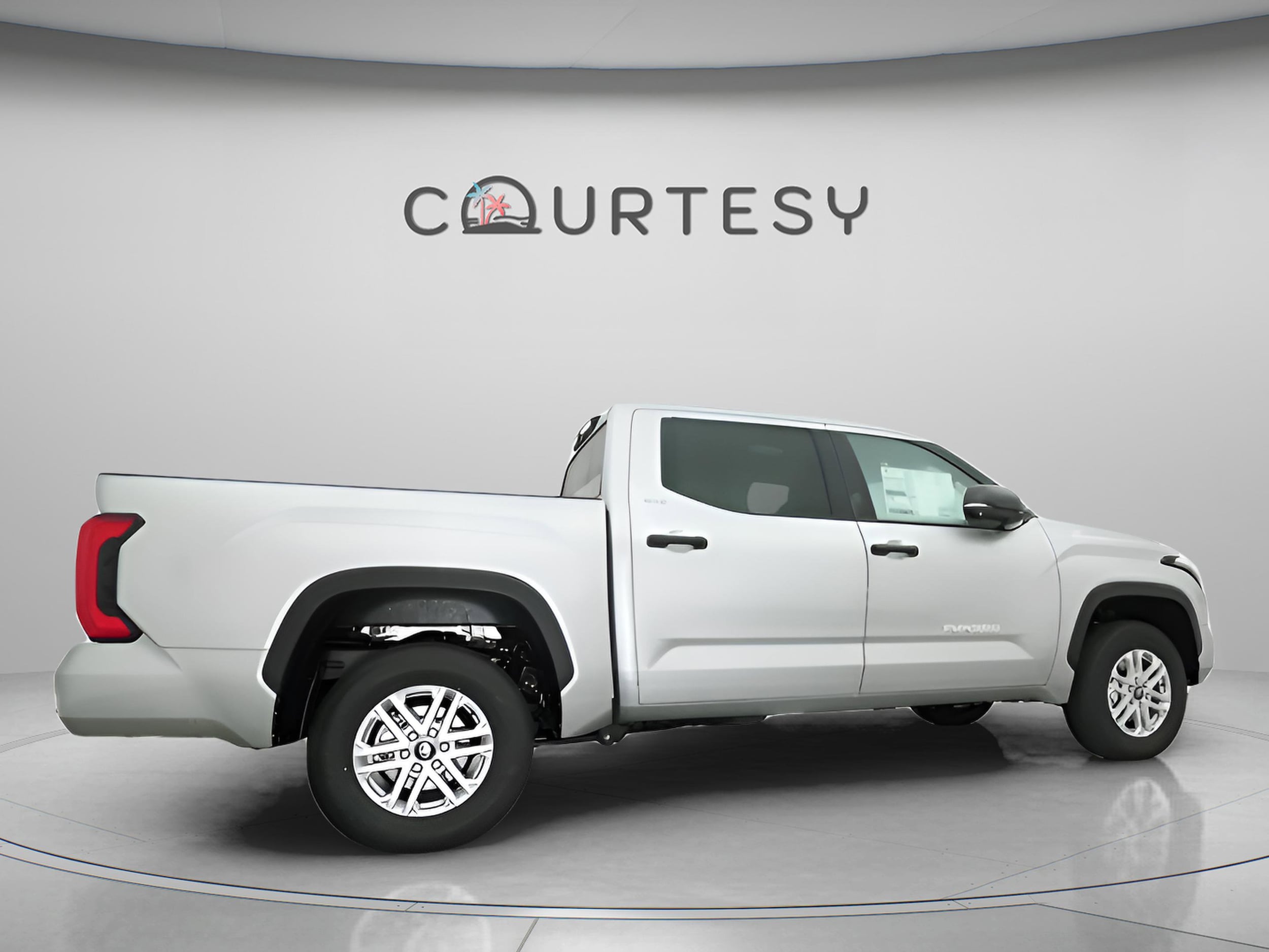 2025 Toyota Tundra SR5 - Photo 25