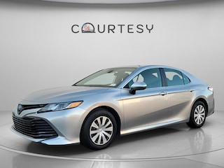 2020 Toyota Camry Hybrid Hybrid LE Sedan