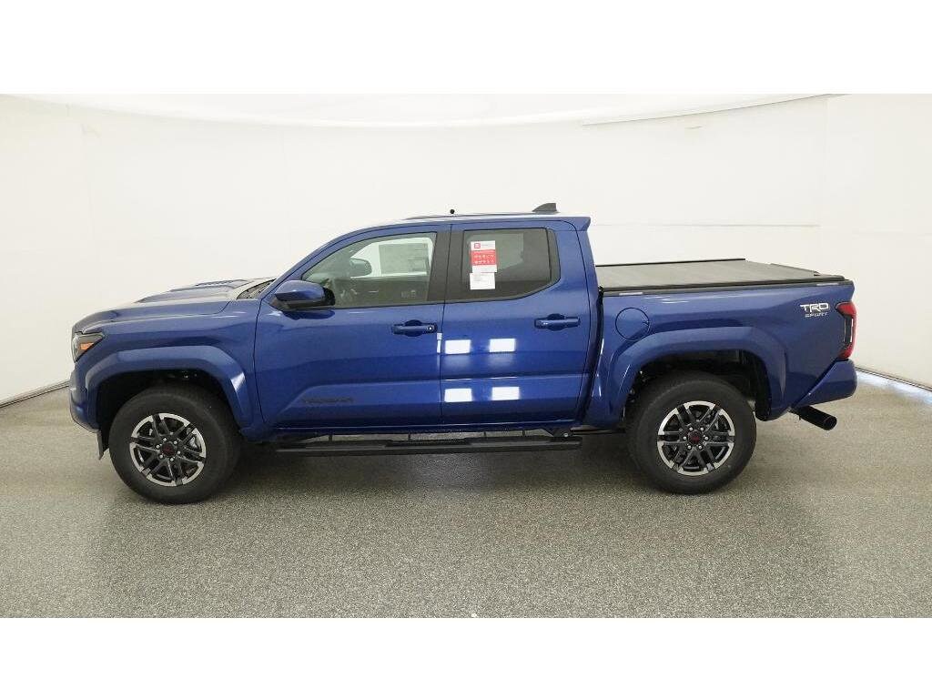 2025 Toyota Tacoma TRD Sport Double Cab photo 3
