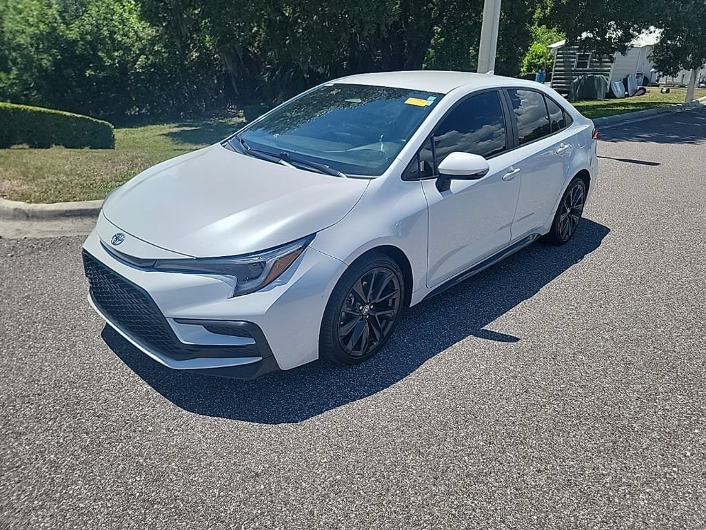 Used 2023 Toyota Corolla SE Sedan