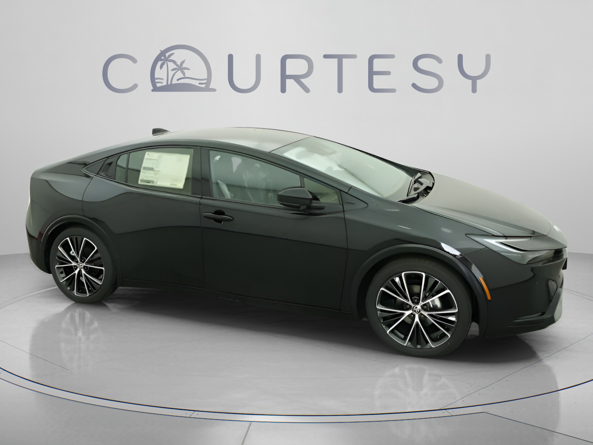 2026 Toyota Prius Limited - Photo 24