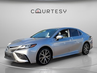 2021 Toyota Camry SE Sedan