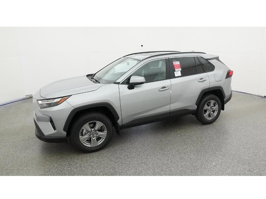 New 2025 Toyota RAV4 XLE SUV