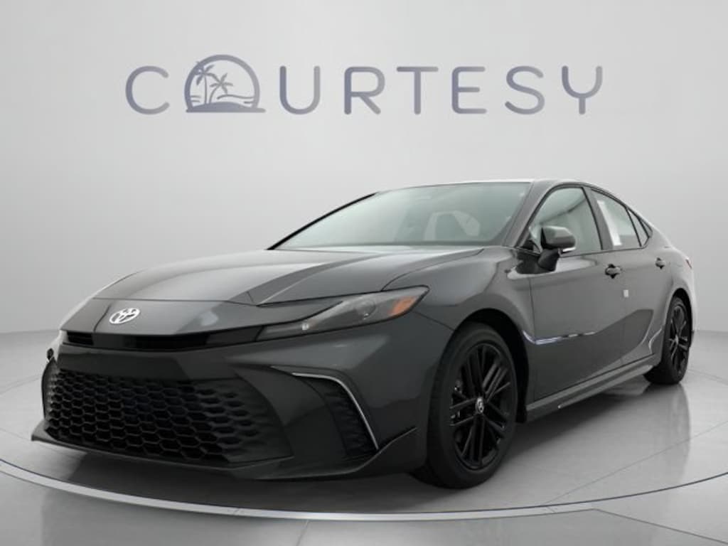 Used 2026 Toyota Camry SE Sedan