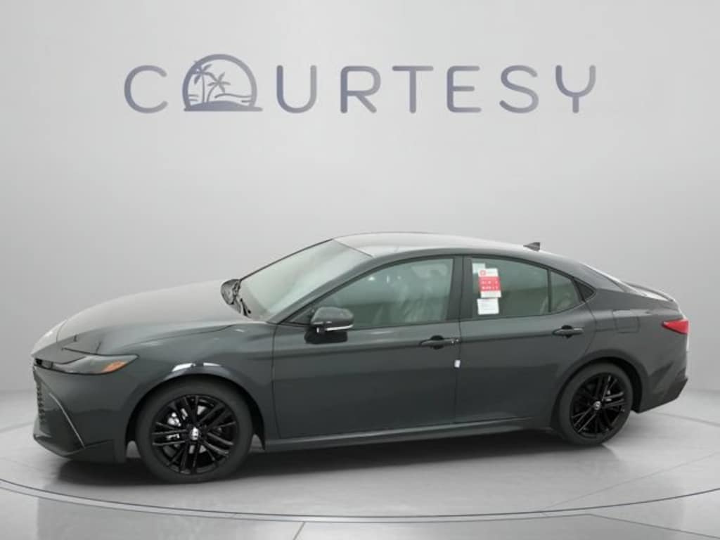 Used 2026 Toyota Camry SE Sedan