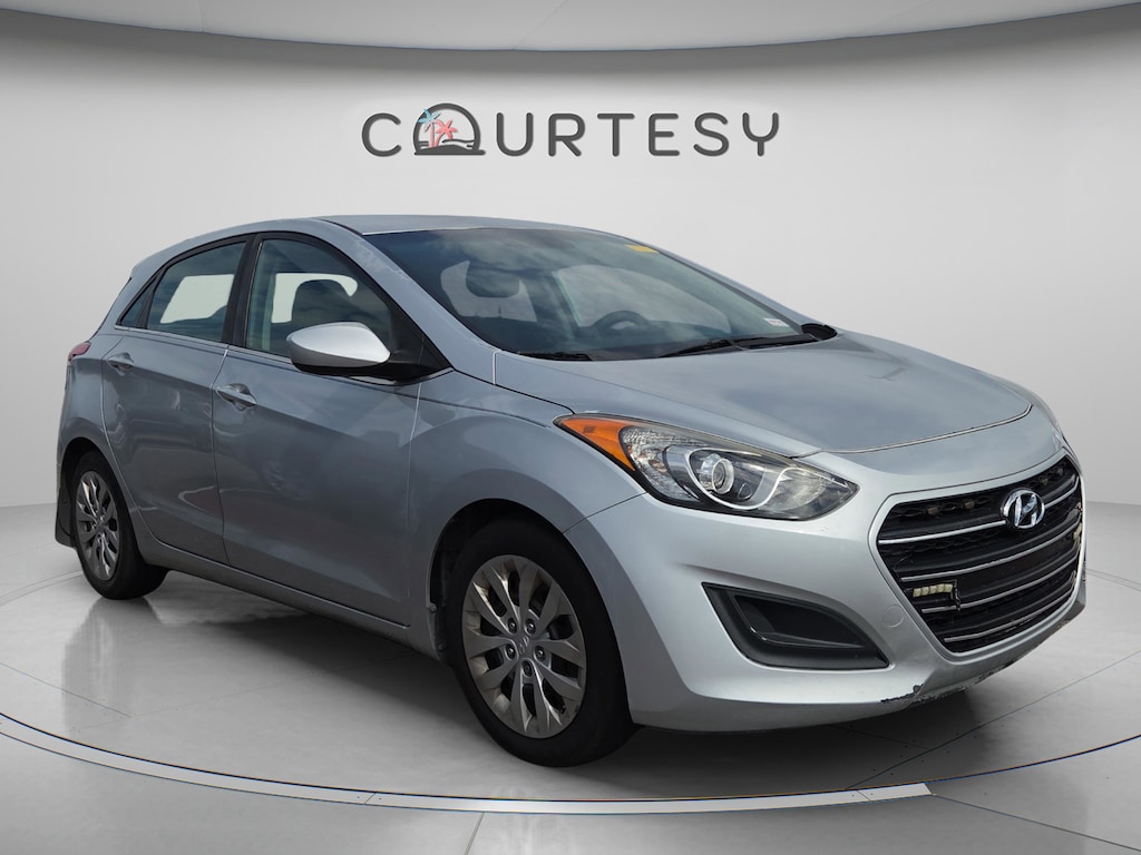 Used 2017 Hyundai Elantra GT Base Hatchback