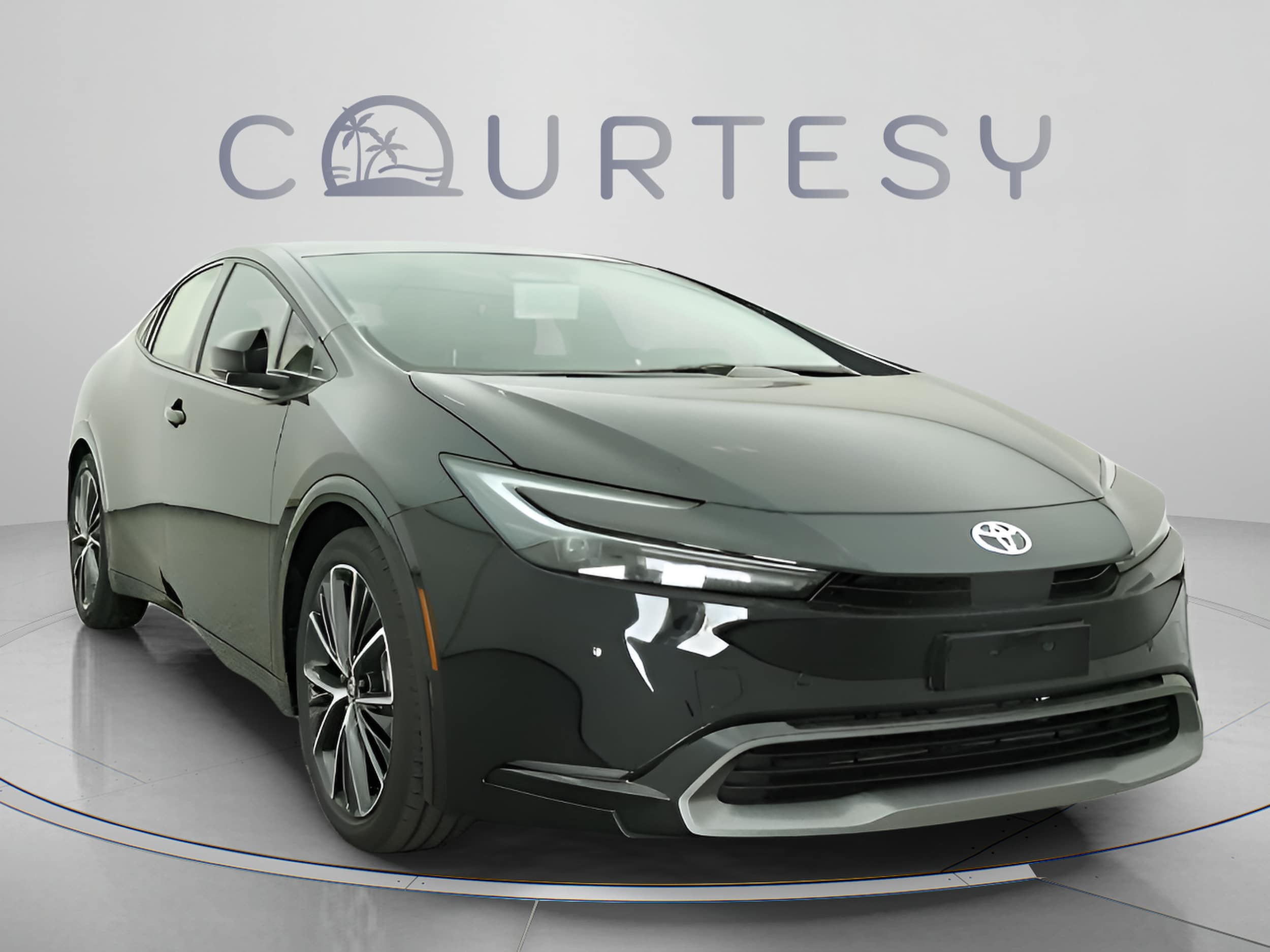 2026 Toyota Prius Limited - Photo 28