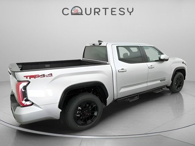 2025 Toyota Tundra Platinum - Photo 16