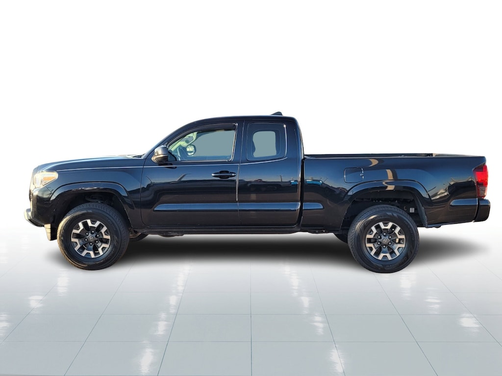 Used 2018 Toyota Tacoma SR Truck Access Cab