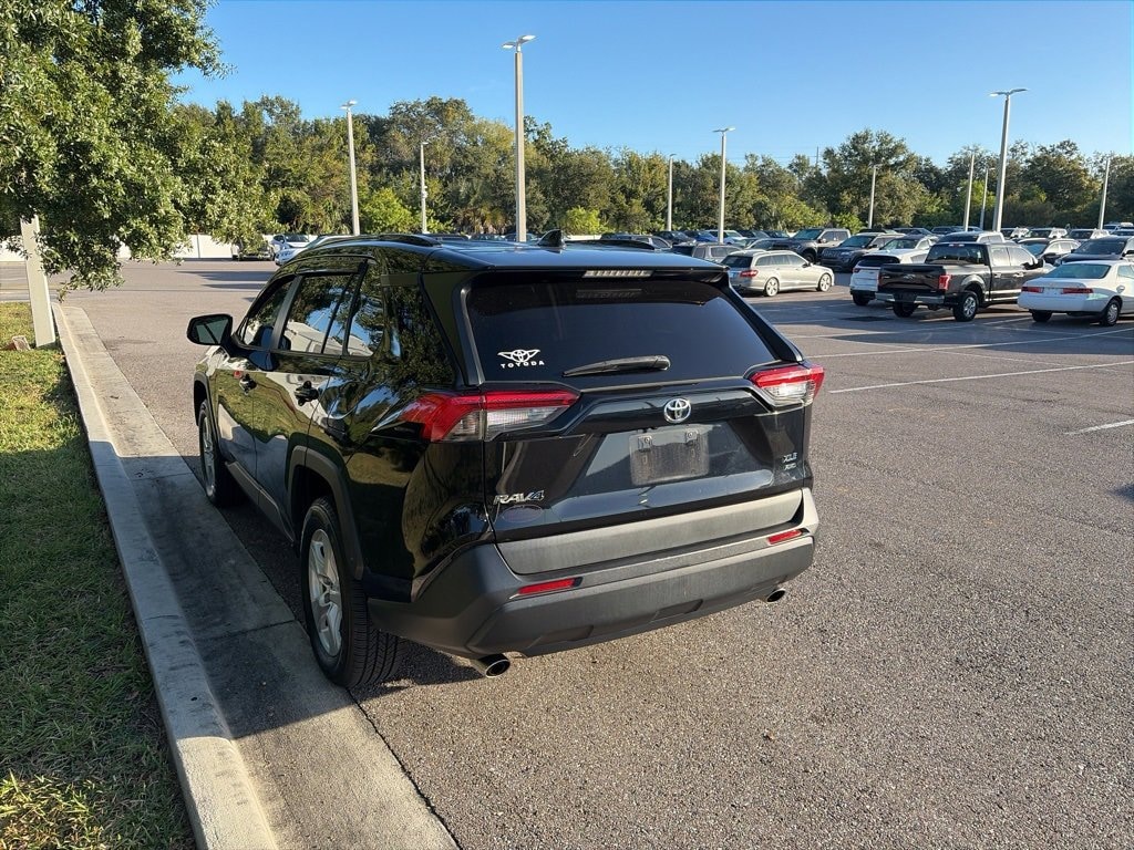 Used 2021 Toyota RAV4 XLE SUV